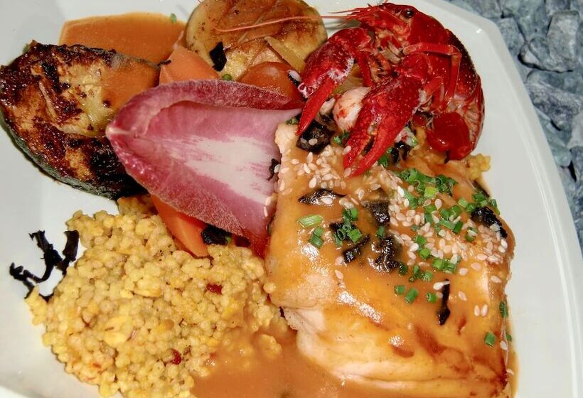 Logis Hotel Restaurant Le Relais D Aligre