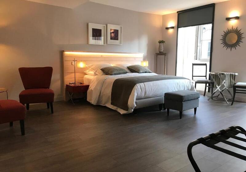 Logis Hotel Restaurant Le Relais D Aligre