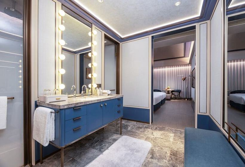 Отель Maxx By Steigenberger Guangzhou Zhujiang New Town Free Shuttle Bus To Canton Fair Complex During C