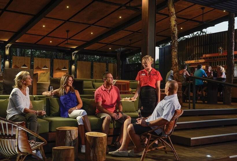 Отель Mitchell Falls Wilderness Lodge