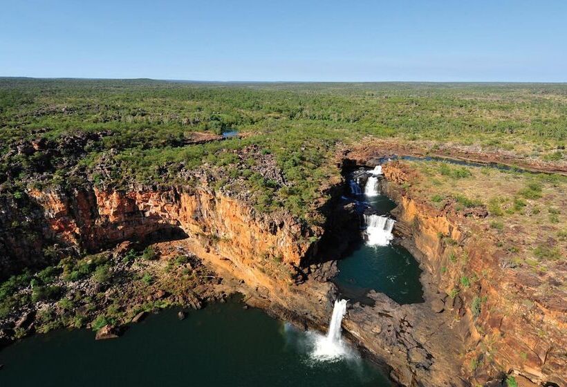 Отель Mitchell Falls Wilderness Lodge