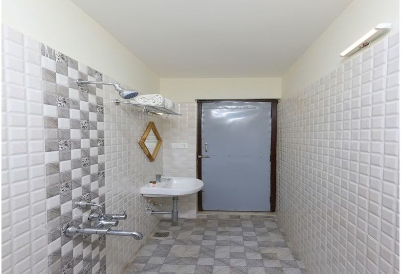 酒店 Oyo 13848 Hexa Moon Heights