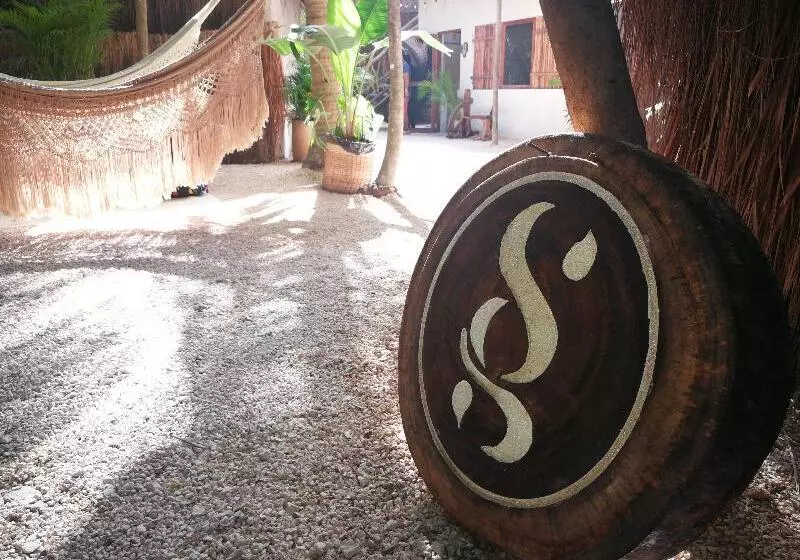 Hotelli Serena Tulum  Adults Only