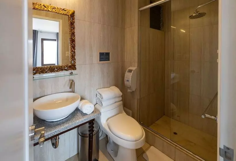 هتل Tariq Boutique