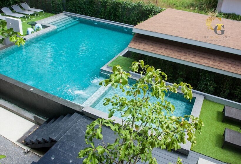 ホテル The Glory Gold