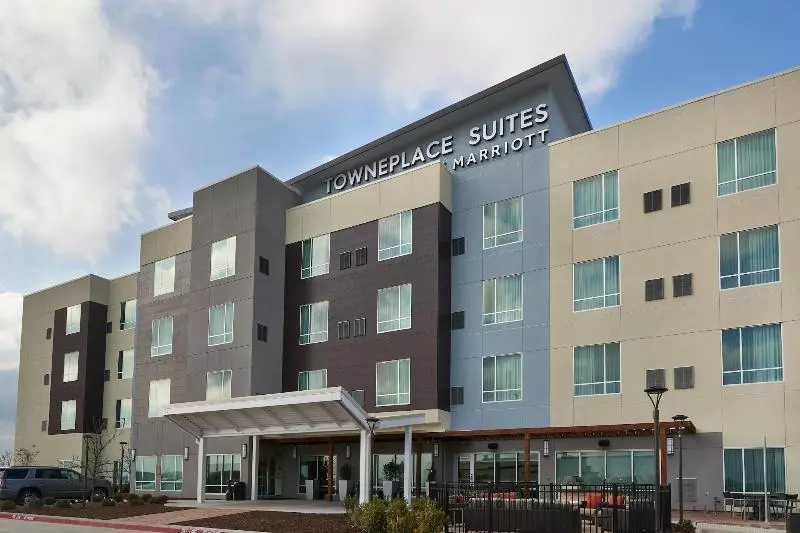 ホテル Towneplace Suites Fort Worth Northwest Lake Worth