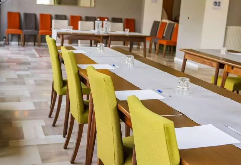 ホテル Villa Imperina