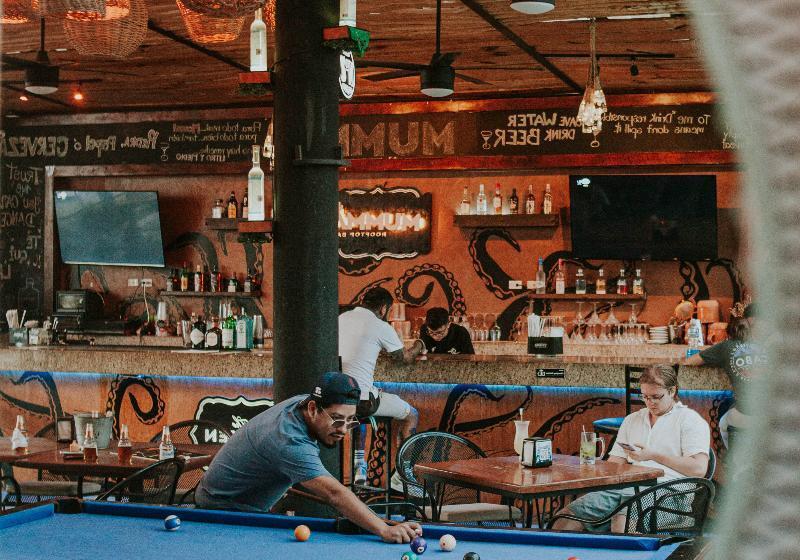 簡易ホテル Nomads Hotel & Rooftop Pool Cancun