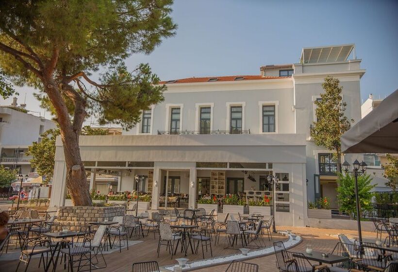 Panellinion Luxury Rooms