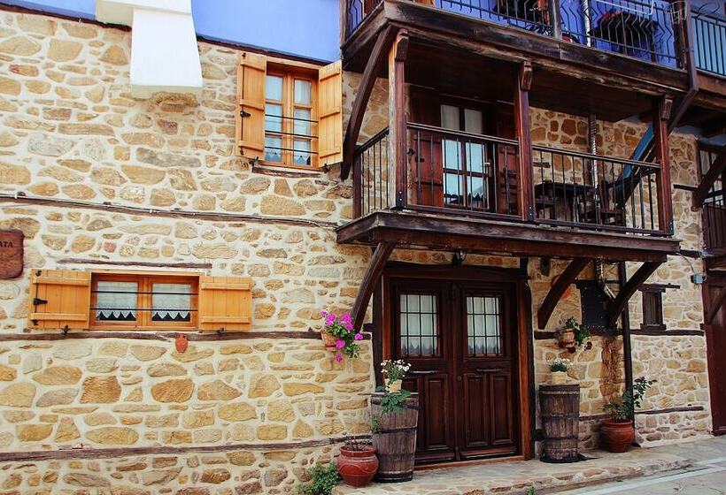 Pension (Hôtel basse catégorie) Aristotelis Traditional Guest House