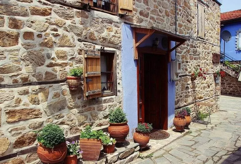 ペンション Aristotelis Traditional Guest House