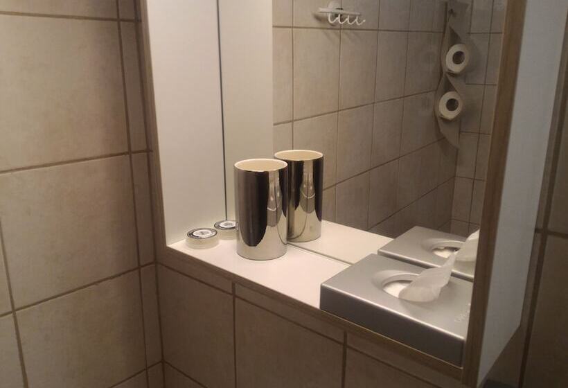 Pension (Hôtel basse catégorie) Aristotelis Traditional Guest House