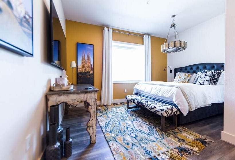 The Bishop Arts Hotel By Qresorts