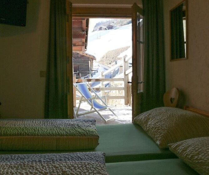 ベッドアンドブレックファースト Baita Luleta