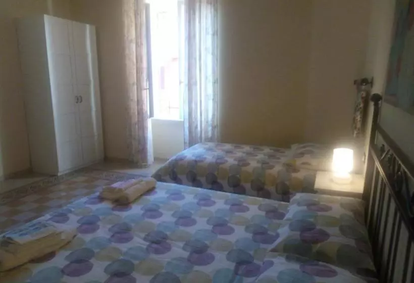 Blue Roma B&b