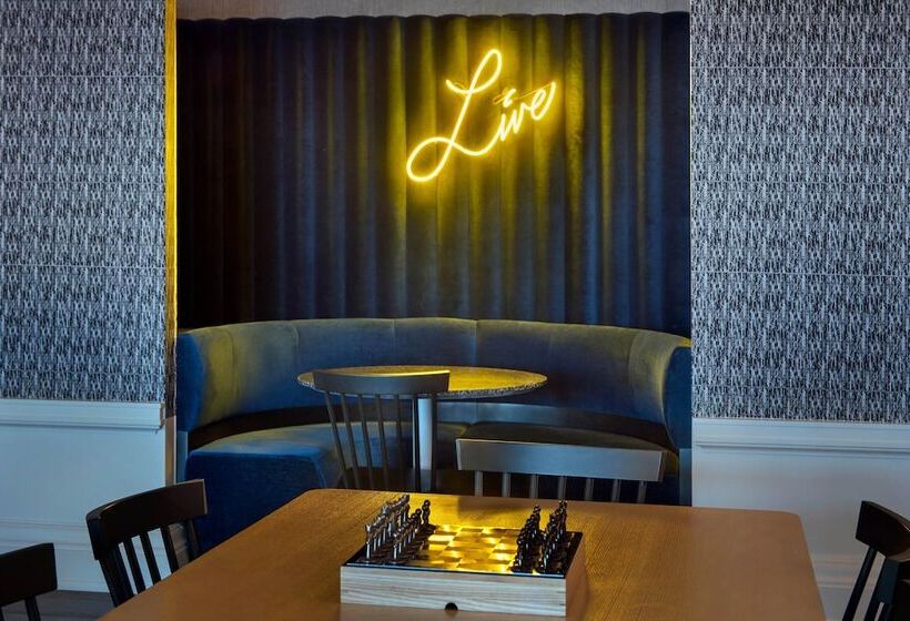 فندق Aloft Buffalo Downtown