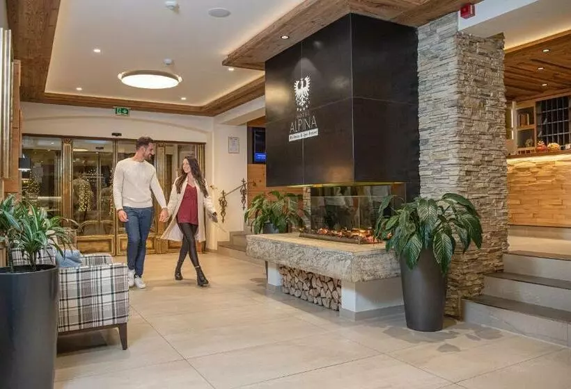 Hotelli Alpina Wellness & Spa Resort