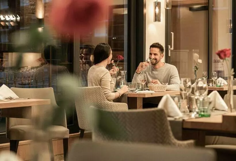 Hotelli Alpina Wellness & Spa Resort