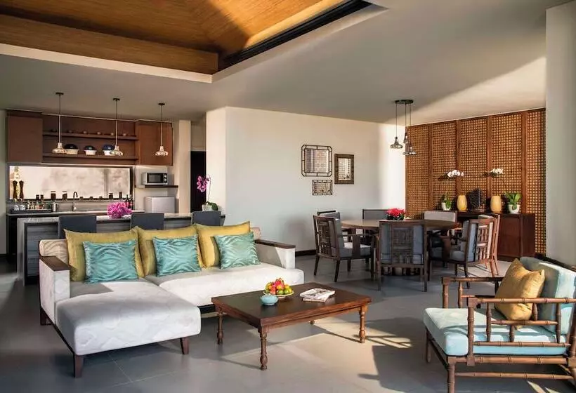 ホテル Anantara Quy Nhon Villas