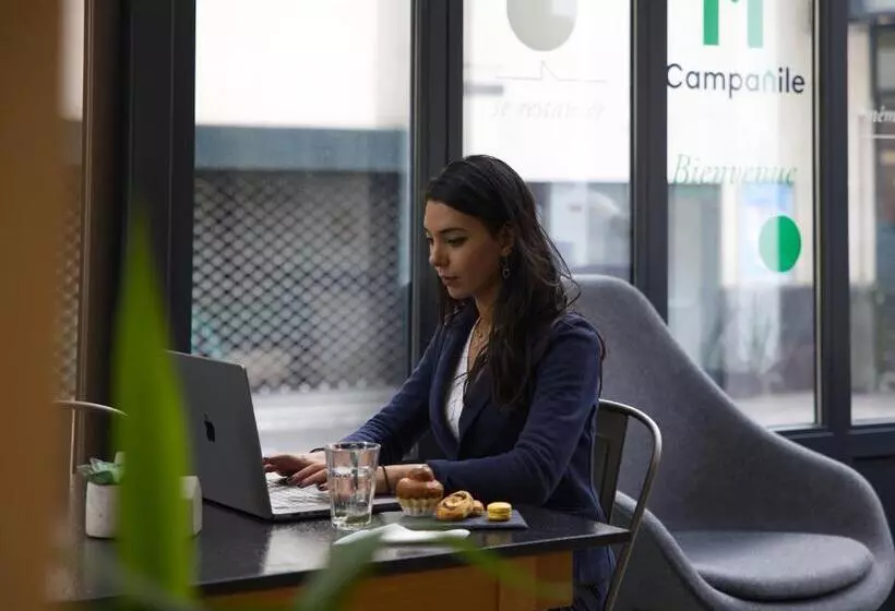 ホテル Campanile Paris  Clichy Centre