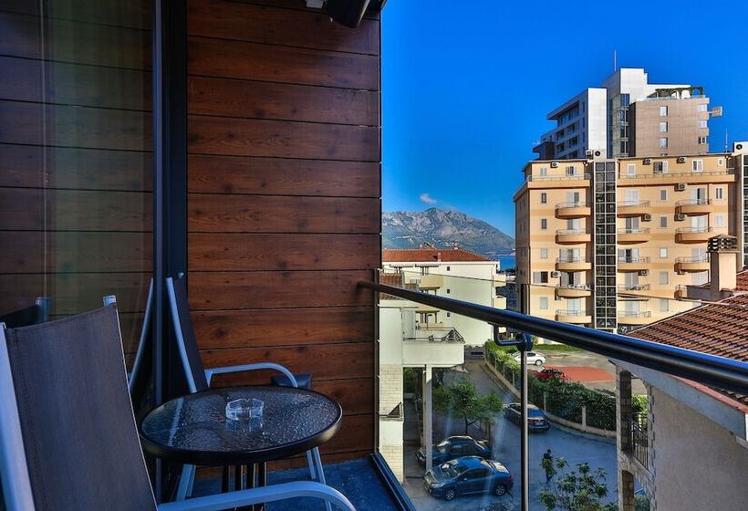 هتل Fagus By Aycon