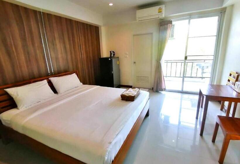 호텔 Grand Lopburi