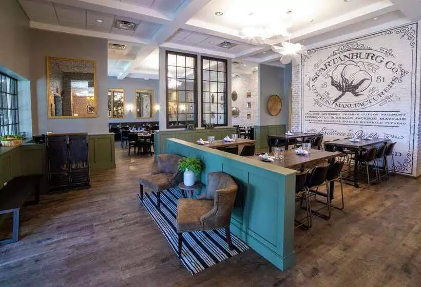ホテル Hilton Garden Inn Spartanburg