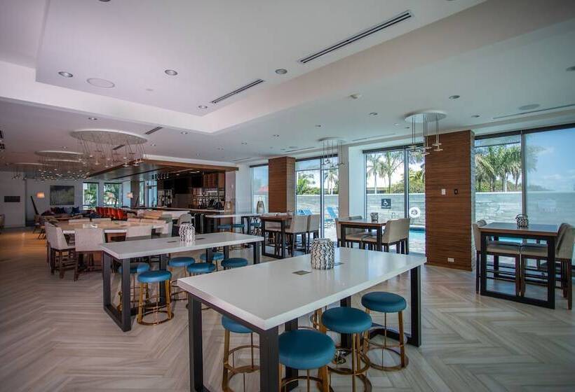 酒店 Hilton Garden Inn West Palm Beach I95 Outlets