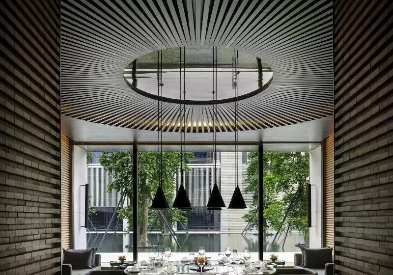 Lohkah Hotel & Spa Free Welcome Fruit Plate