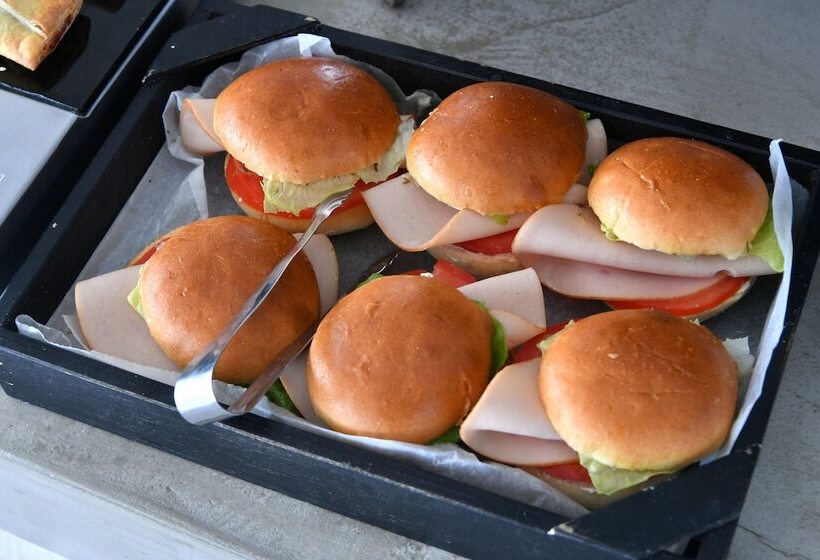 ホテル Naoussa Hills Boutique Resort Adults Only