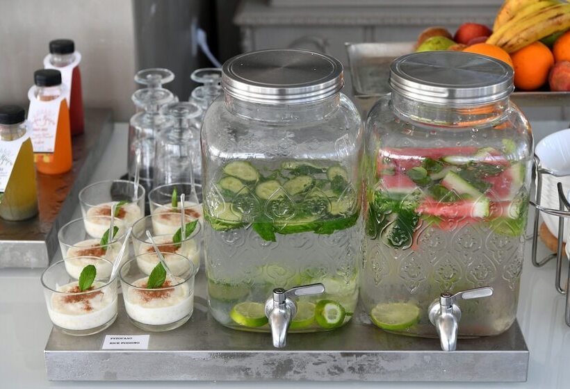 ホテル Naoussa Hills Boutique Resort Adults Only