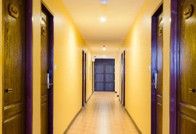 هتل Violet Tower At Khaosan Palace