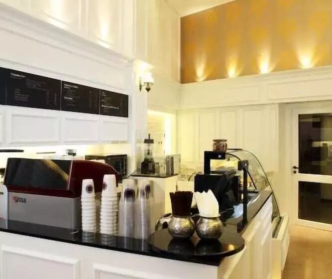 هتل Violet Tower At Khaosan Palace