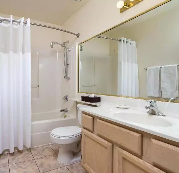 Getaways At Havasu Dunes Resort
