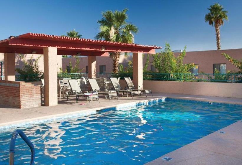 Getaways At Havasu Dunes Resort
