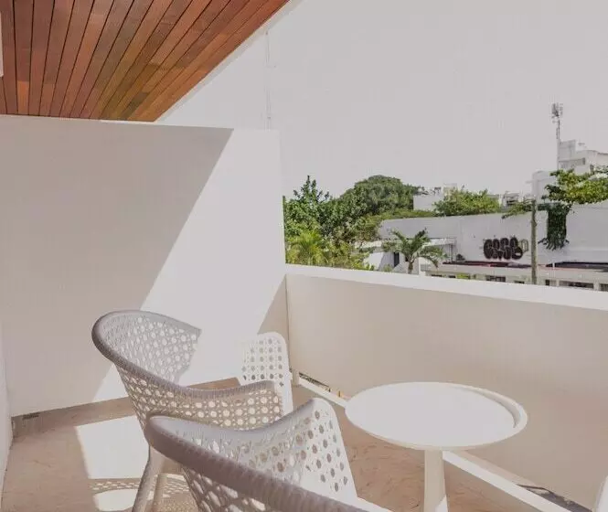 Antera Hotel & Residences