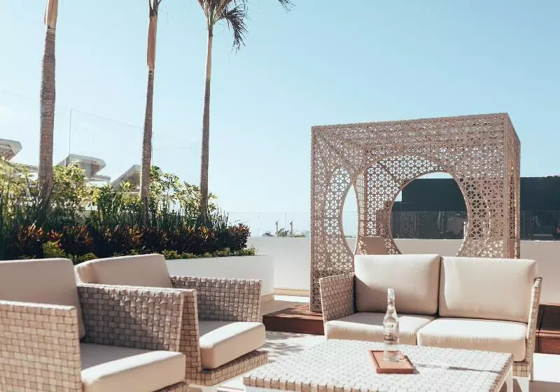 Antera Hotel & Residences