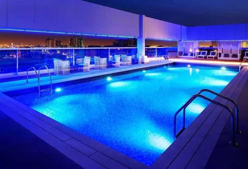 هتل Courtyard By Marriott Dubai, Al Barsha