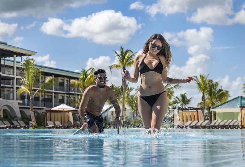 Hotel El Beso - Adults Only at Ocean El Faro - All Inclusive