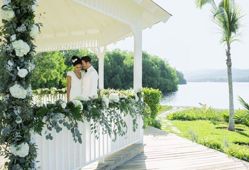 هتل Excellence Oyster Bay Adults Only All Inclusive