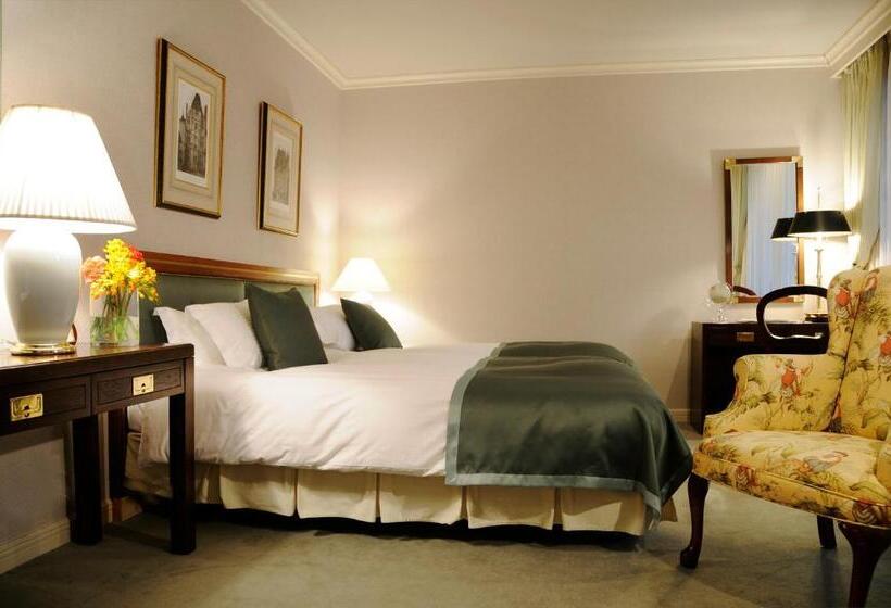 בית מלון כפרי La Neige By Hhg