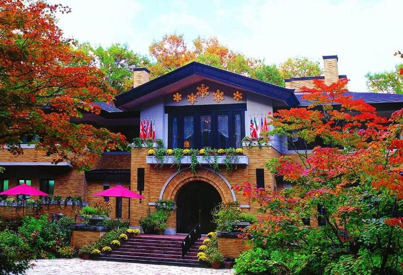 בית מלון כפרי La Neige By Hhg