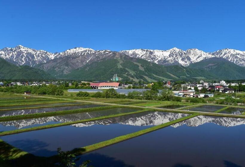 בית מלון כפרי La Neige By Hhg