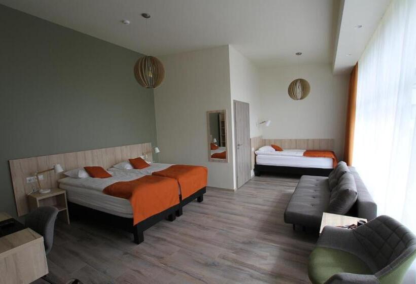 هتل Hallormsstadur