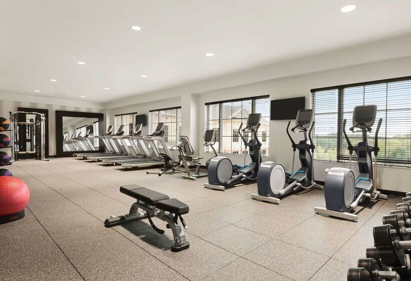 هتل Hilton Garden Inn Charlotte Southpark