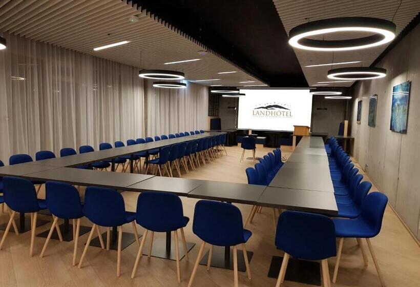 هتل Land