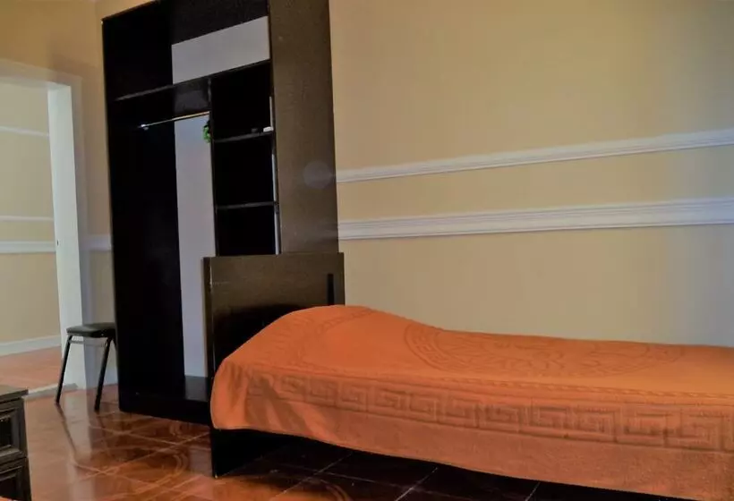 هتل Live Inn Ureki