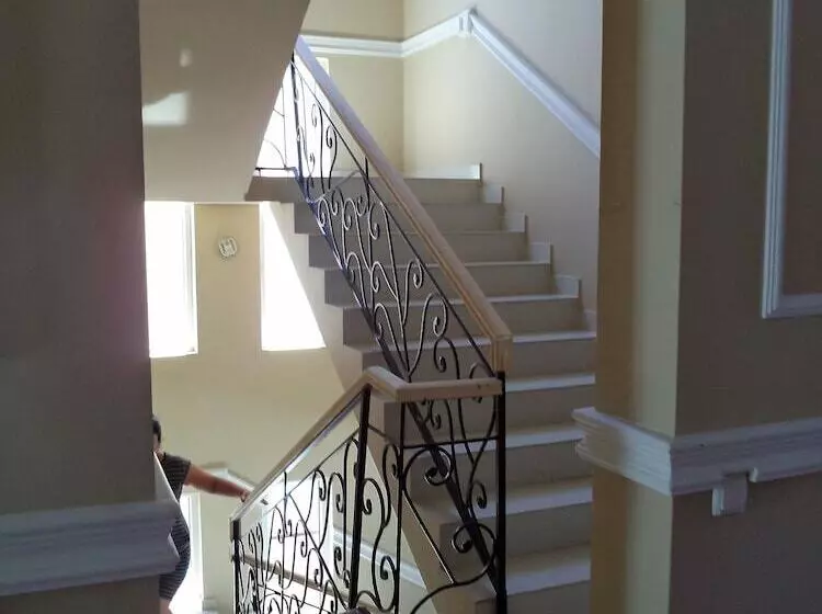 هتل Live Inn Ureki