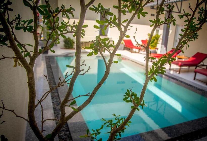 هتل Mui Ne Hills Budget