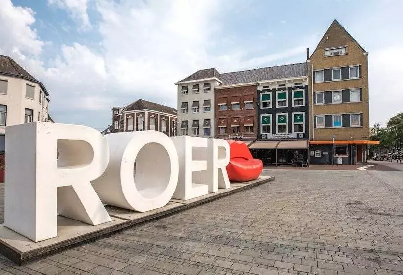 Hotelli Roermond Next Door